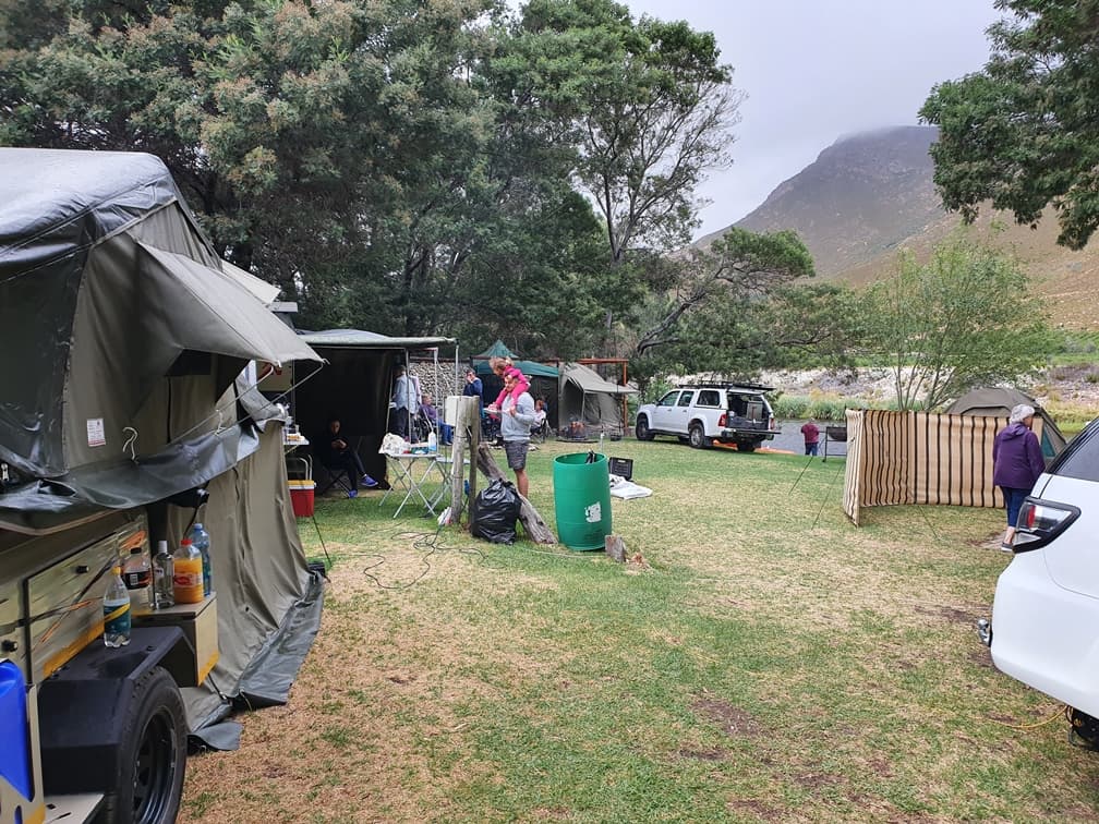 Batis & Bass Camping