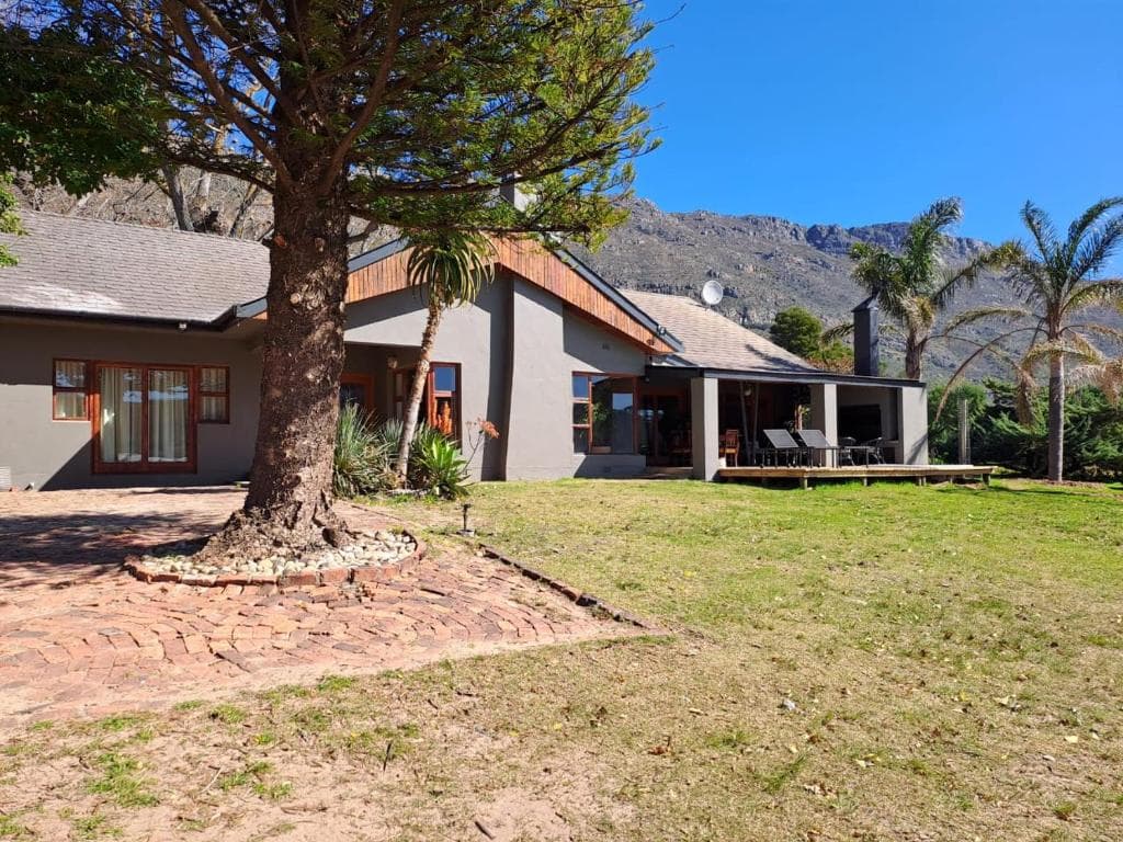 River Edge Cottages S/C & Camping