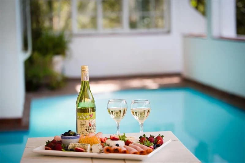 Strath Breede House & Cottage
